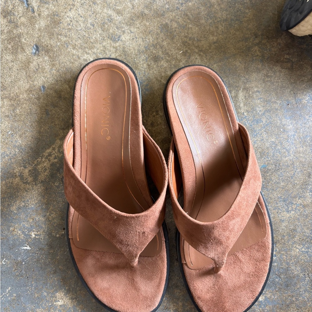 Vionic Brown Sandals with Cushioned Footbed